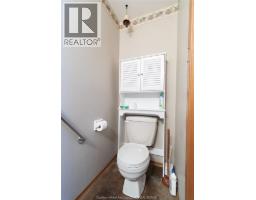 251 MERRITT AVENUE - 20