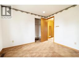 251 MERRITT AVENUE - 29