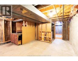 251 MERRITT AVENUE - 41