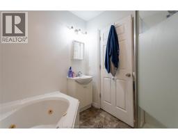 104 BRANDER AVENUE - 10