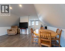 104 BRANDER AVENUE - 12