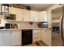 104 BRANDER AVENUE - 17