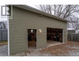 104 BRANDER AVENUE - 26