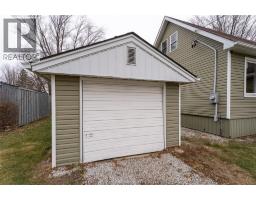 104 BRANDER AVENUE - 32