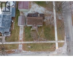 104 BRANDER AVENUE - 34