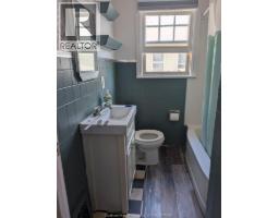 35 Alexandra AVENUE - 3