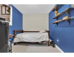 74 Bruinsma AVENUE - 27