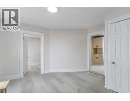 61 Baxter STREET - 11