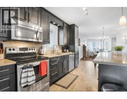 11 CROCUS COURT - 12