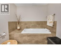 11 CROCUS COURT - 31