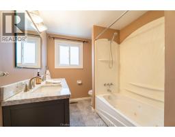 28 Tasan CRESCENT - 28