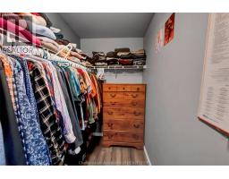 20 Phair CRESCENT - 23