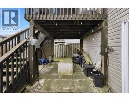 20 Phair CRESCENT - 44