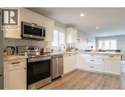 133 Moonstone CRESCENT - 10