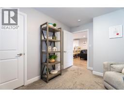 133 Moonstone CRESCENT - 23