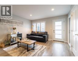 133 Moonstone CRESCENT - 3