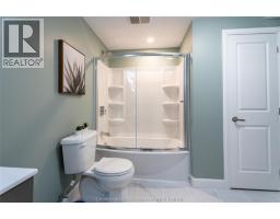 133 Moonstone CRESCENT - 33