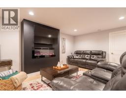 133 Moonstone CRESCENT - 36