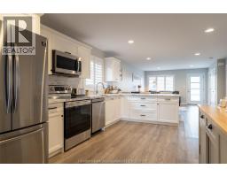 133 Moonstone CRESCENT - 9