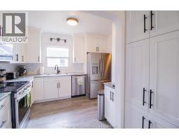 177 Woods STREET - 12