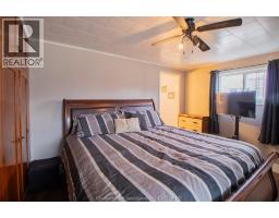 177 Woods STREET - 18