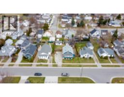 177 Woods STREET - 35