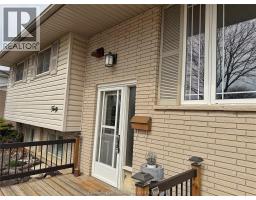 40 Thornhill CRESCENT - 7