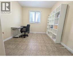 15 Oakgrove LANE - 18