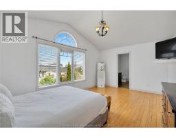 208 HUDSON DRIVE - 11