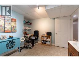 11308 CROTON LINE - 35