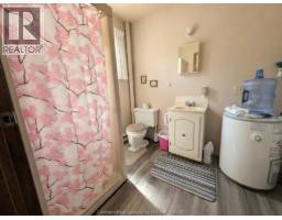 8611 - 8615 Furnival ROAD - 14