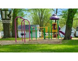 8611 - 8615 Furnival ROAD - 31