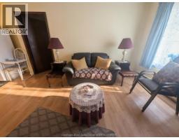 8611 - 8615 Furnival ROAD - 9