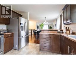 30 St Michael AVENUE - 15