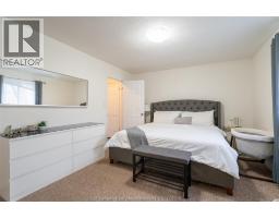 30 St Michael AVENUE - 19