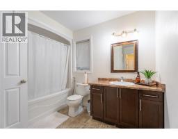 30 St Michael AVENUE - 21