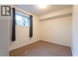 30 St Michael AVENUE - 27