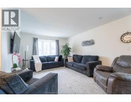 30 St Michael AVENUE - 7