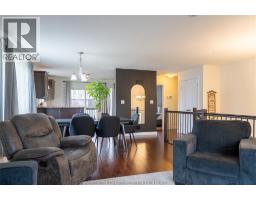 30 St Michael AVENUE - 8