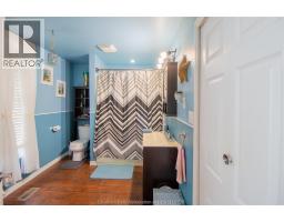 206 Adelaide STREET South - 12