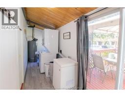 206 Adelaide STREET South - 21