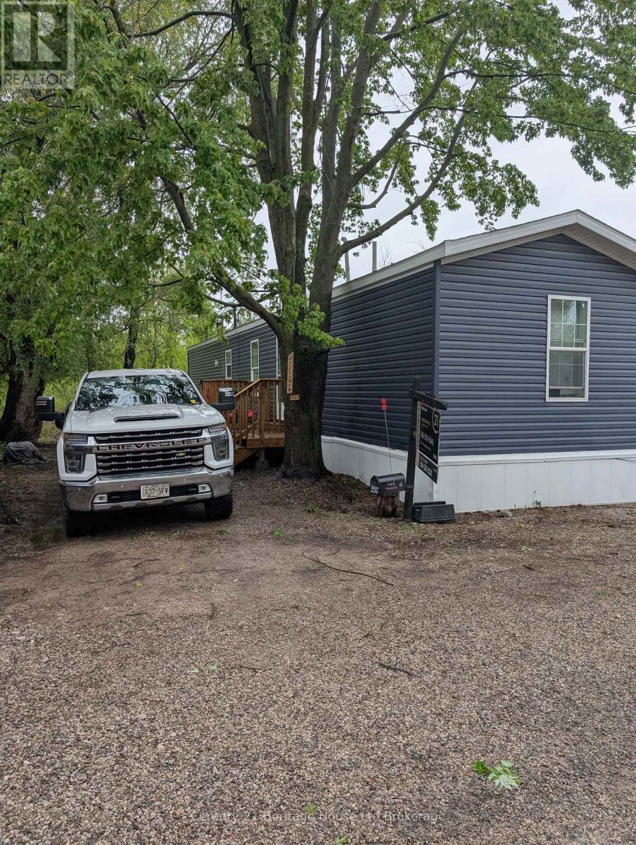 237 - 99 FOURTH CONCESSION ROAD, Brant (Burford)