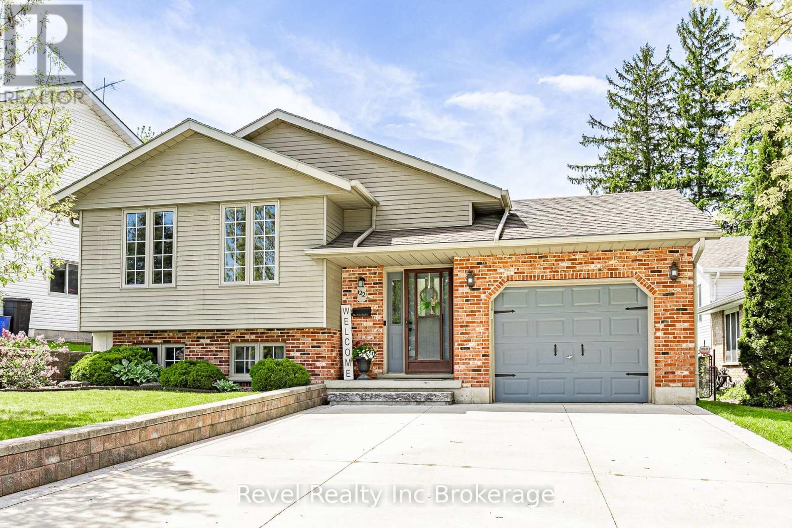 122 HEMLOCK ROAD, Ingersoll (Ingersoll - South)