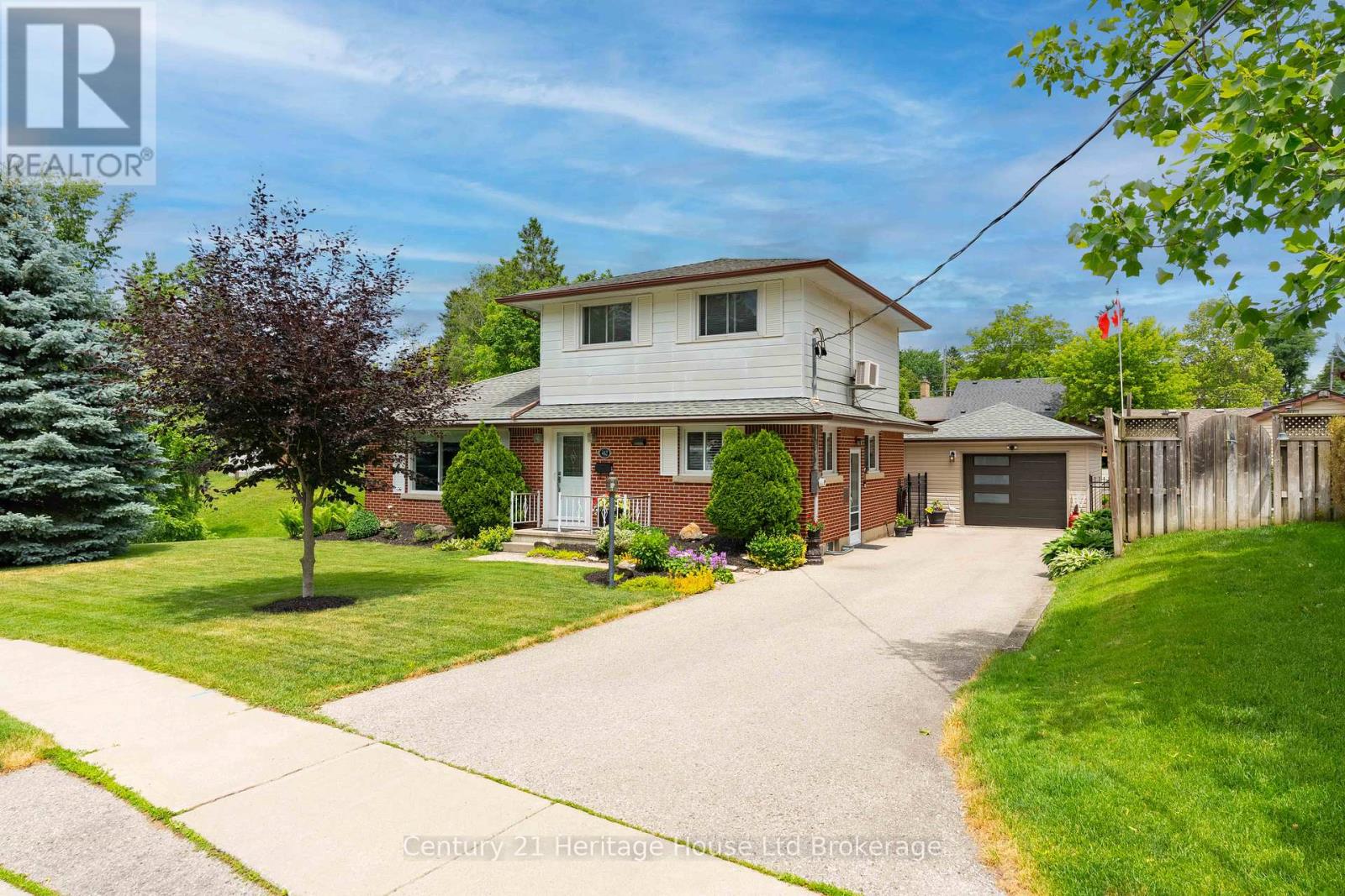 462 RIVERCREST DRIVE, Woodstock (Woodstock - North)