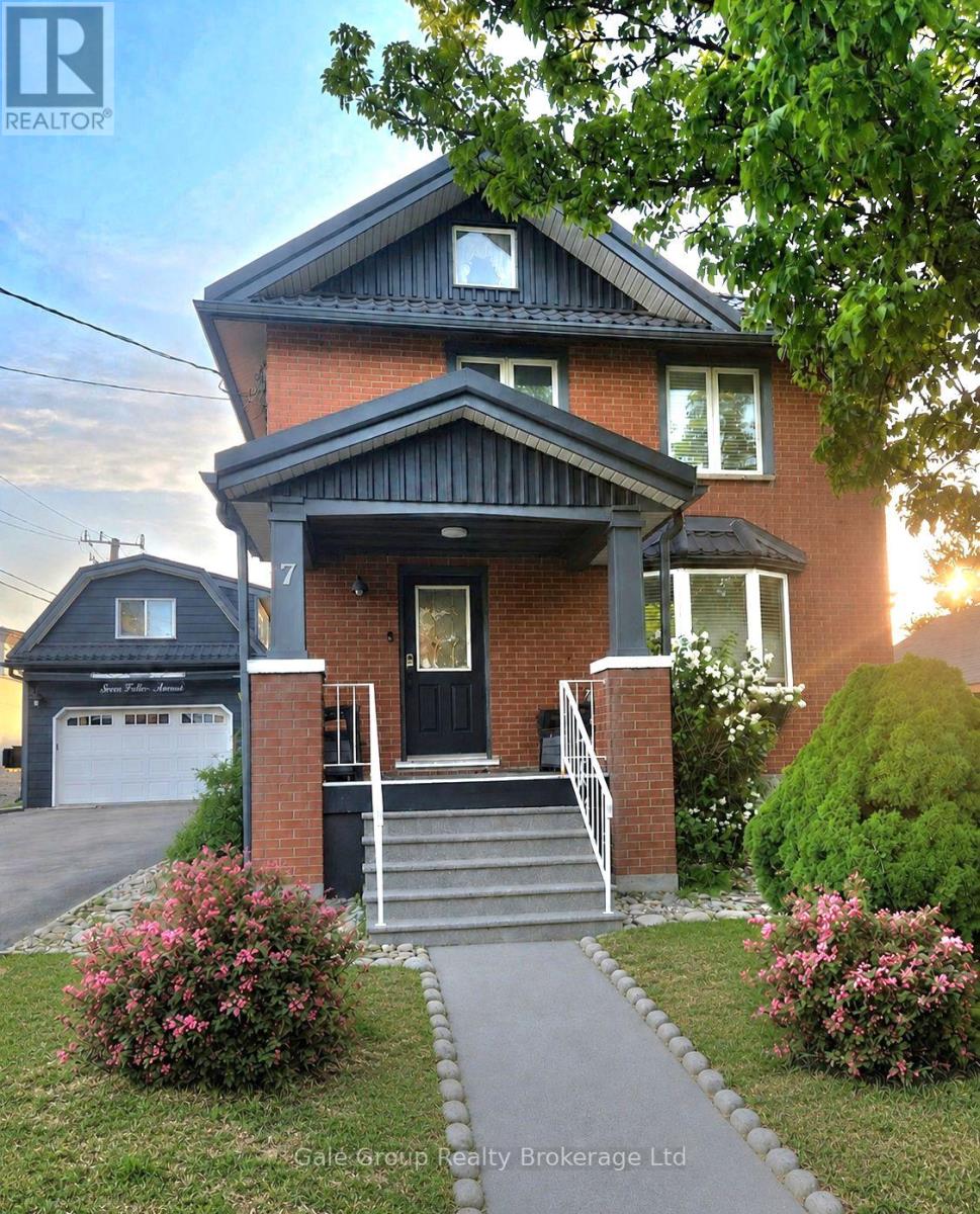 7 FIDLER AVENUE, Woodstock (Woodstock - North)