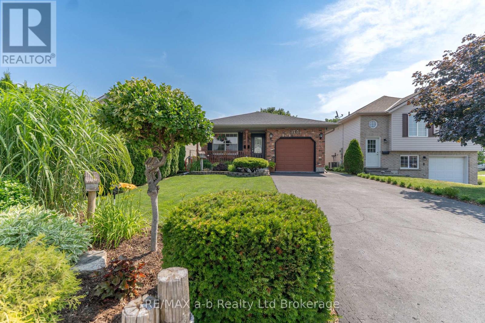 10 PEACH STREET, Tillsonburg
