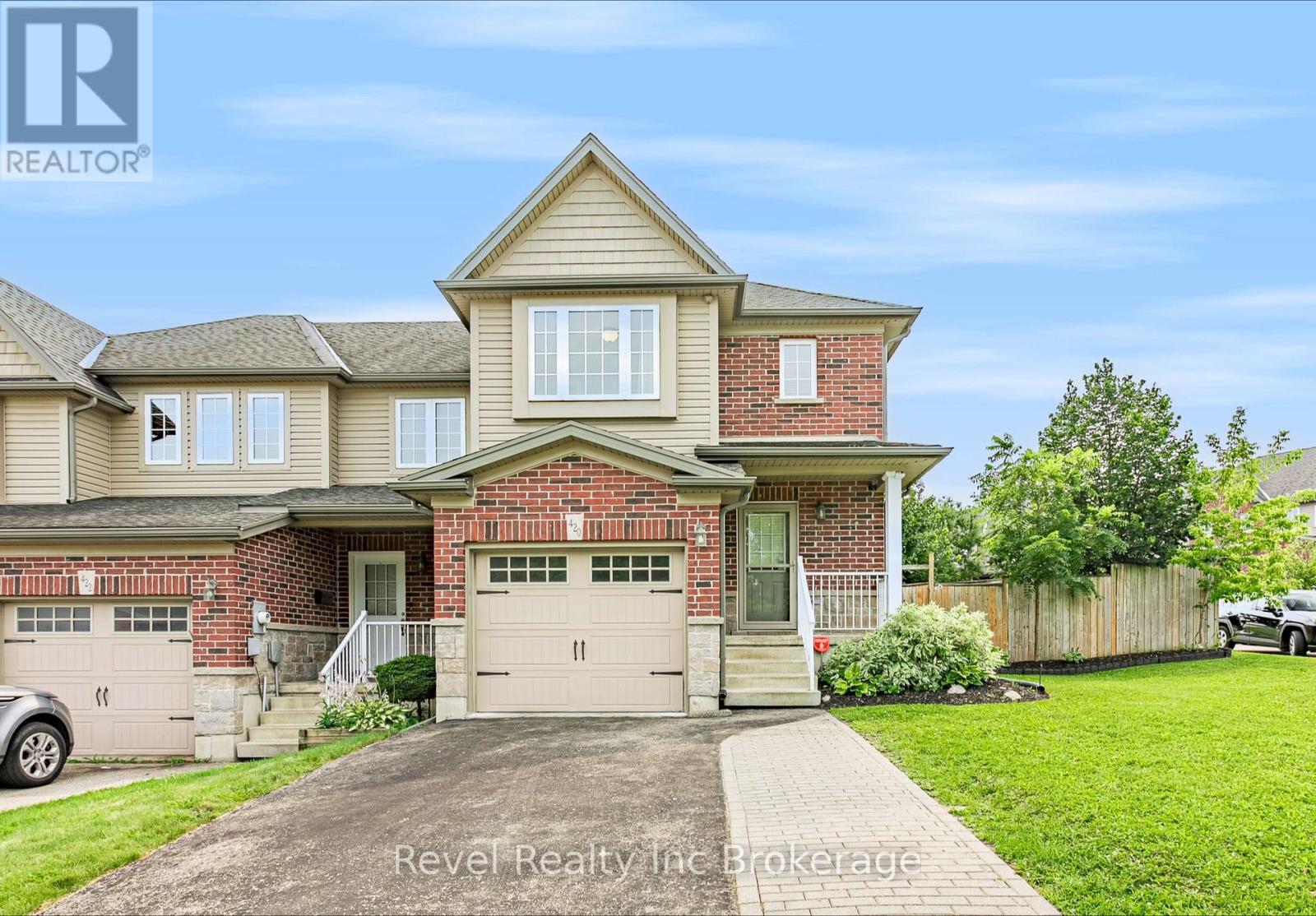 420 SALES DRIVE, Woodstock (Woodstock - South)