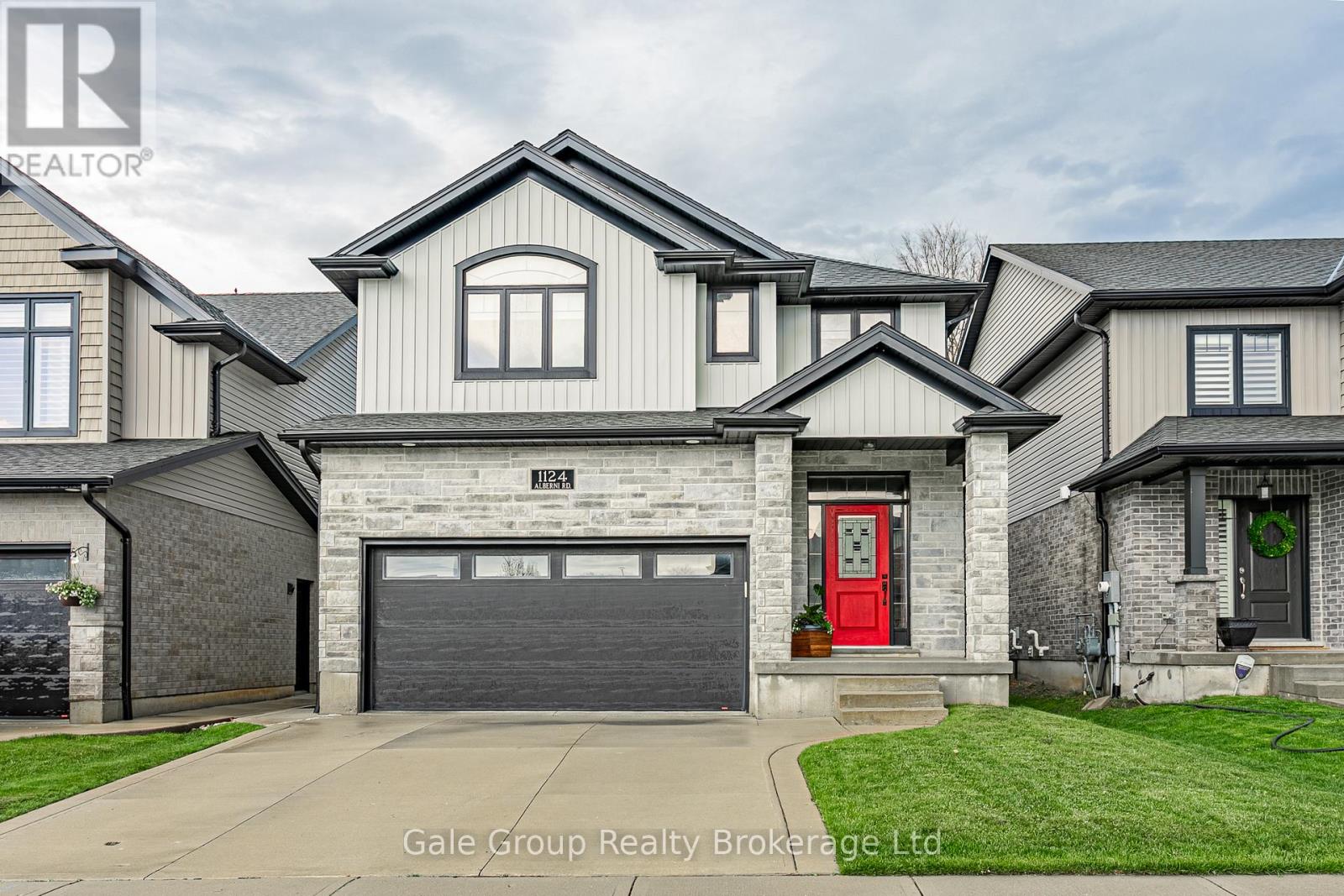 1124 ALBERNI ROAD, Woodstock (Woodstock - North)