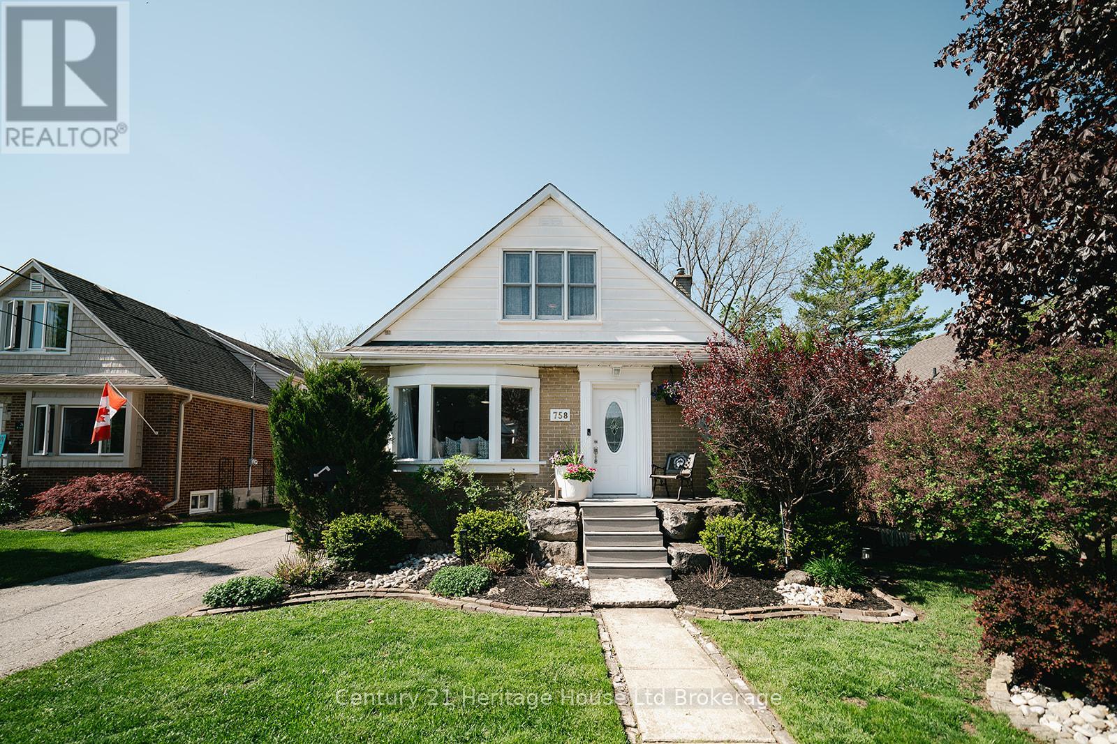 758 WILTON CRESCENT, Woodstock (Woodstock - North)