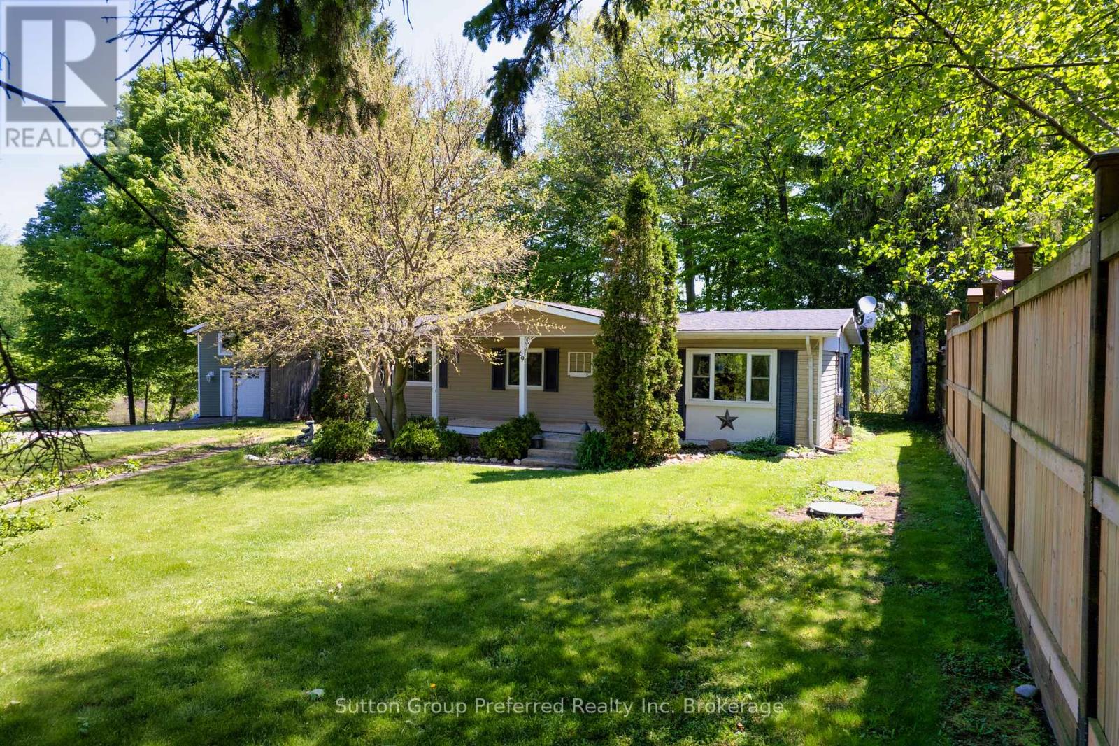 69 - 806201 OXFORD ROAD 29 ROAD, Blandford-Blenheim (Maple Lake)